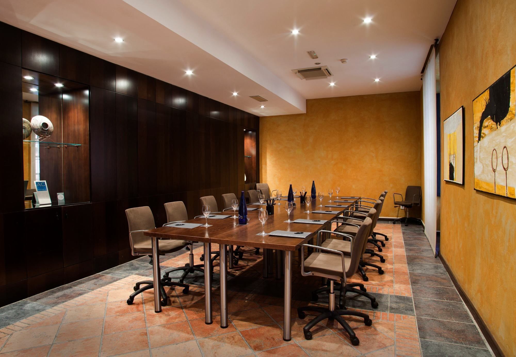 Ac Hotel Ciudad De Tudela By Marriott Negócio foto